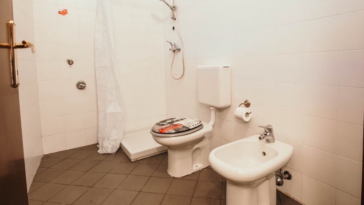Photo of Bathroom in Aggregazione Rionale 1