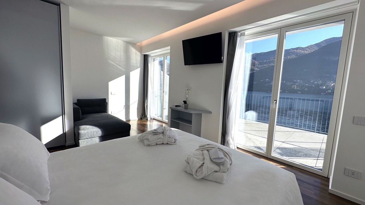 Photo of Bedroom in Carate Urio