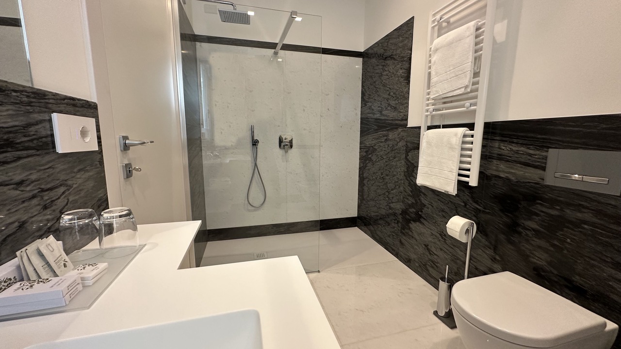 Photo of Bathroom in Carate Urio