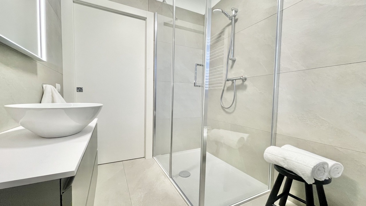Photo of Bathroom in Menaggio