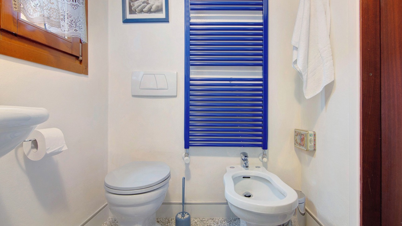 Photo of Bathroom in Laglio