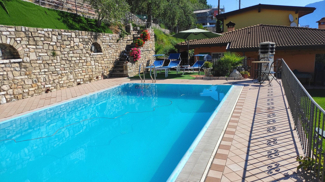 Photo of Outdoor in Arias