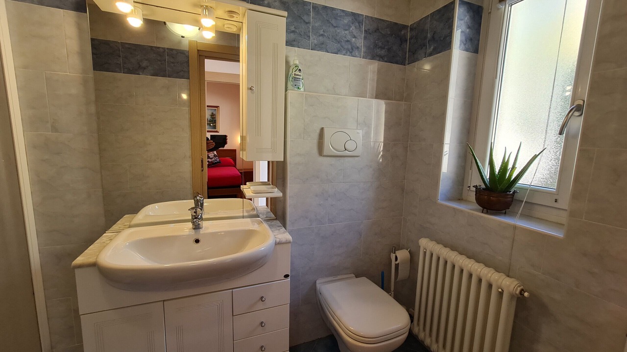 Photo of Bathroom in Arias