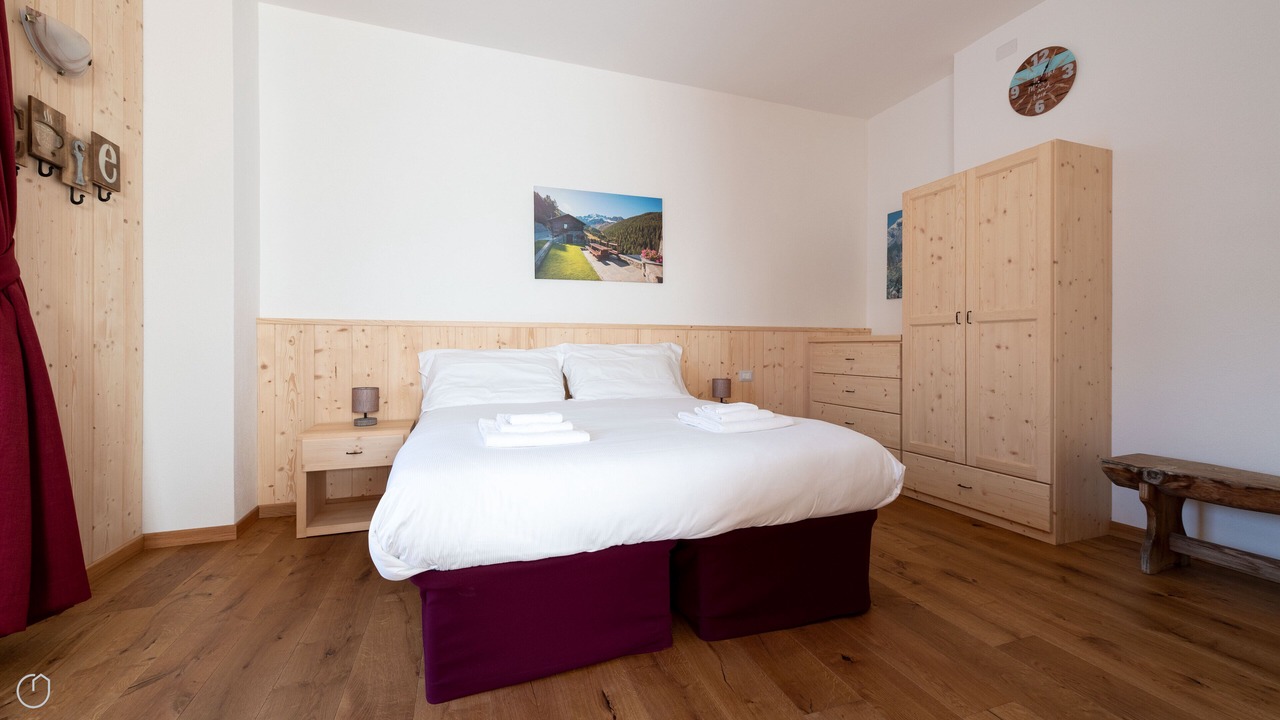 Photo of Bedroom in Premadio