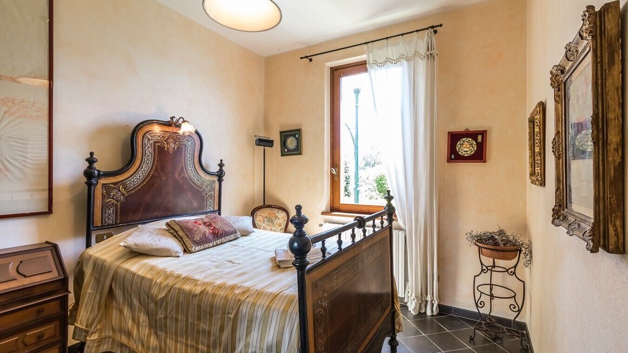 Photo of Bedroom in Cadenabbia