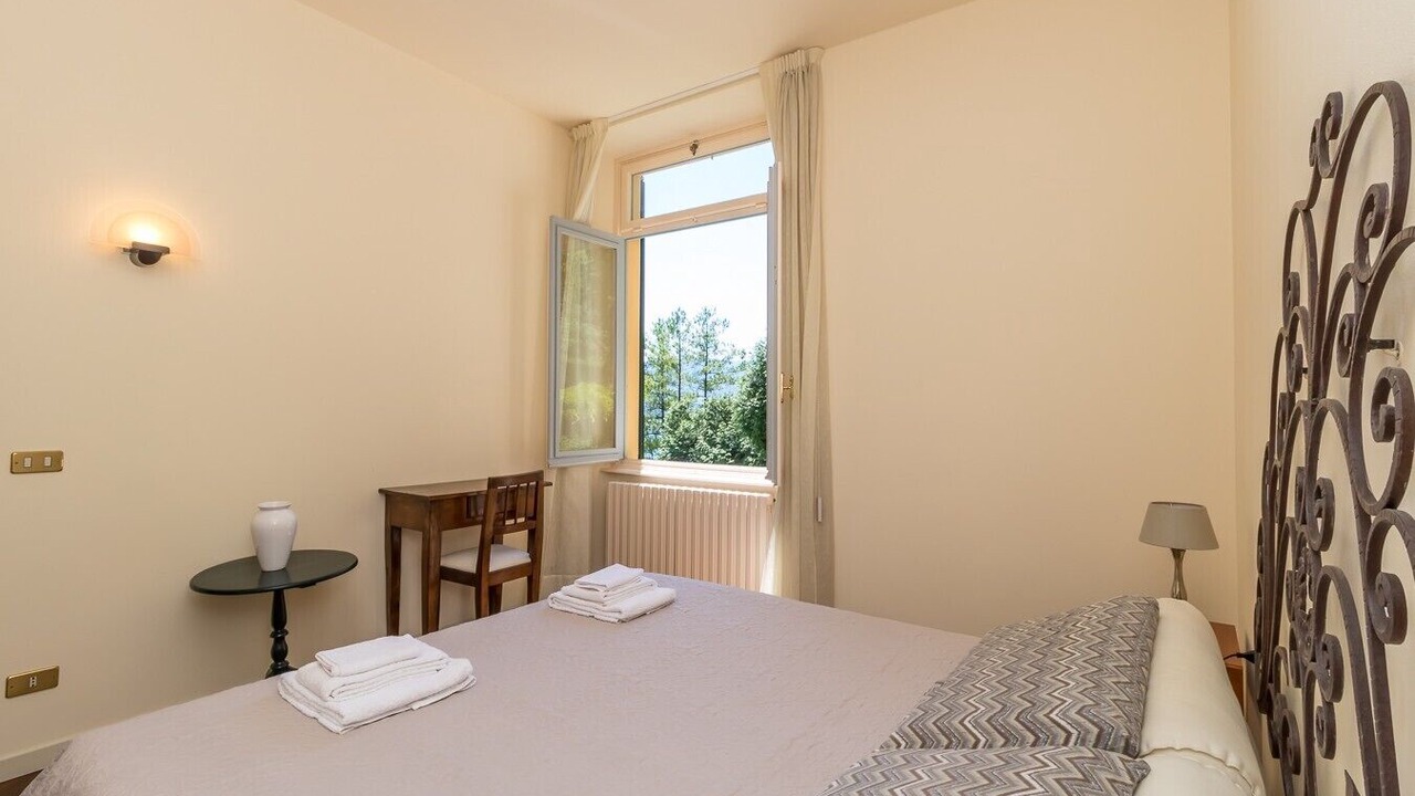 Photo of Bedroom in Cadenabbia