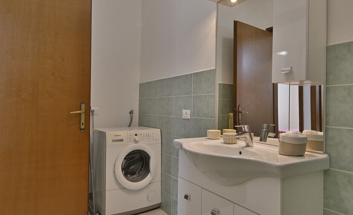 Photo of Bathroom in Aer