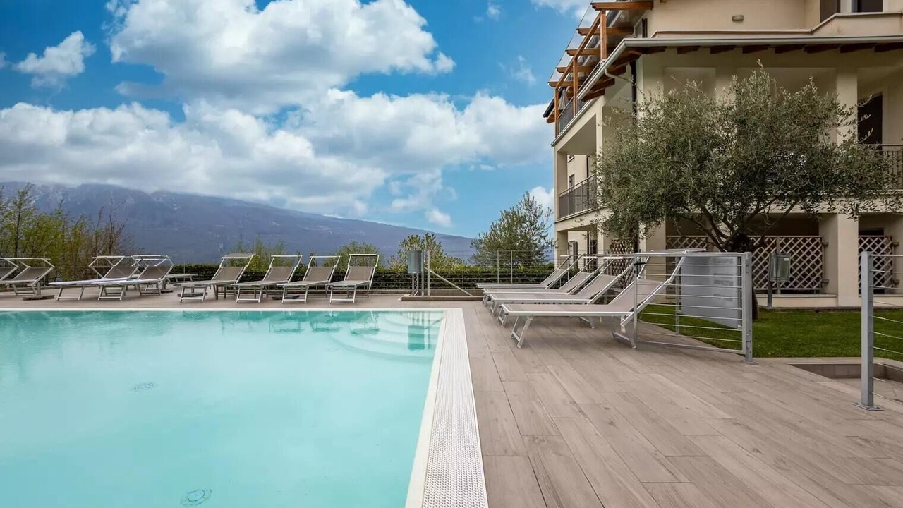 Photo of Outdoor in Aer