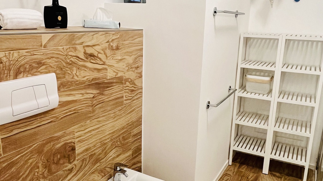 Photo of Bathroom in Aer