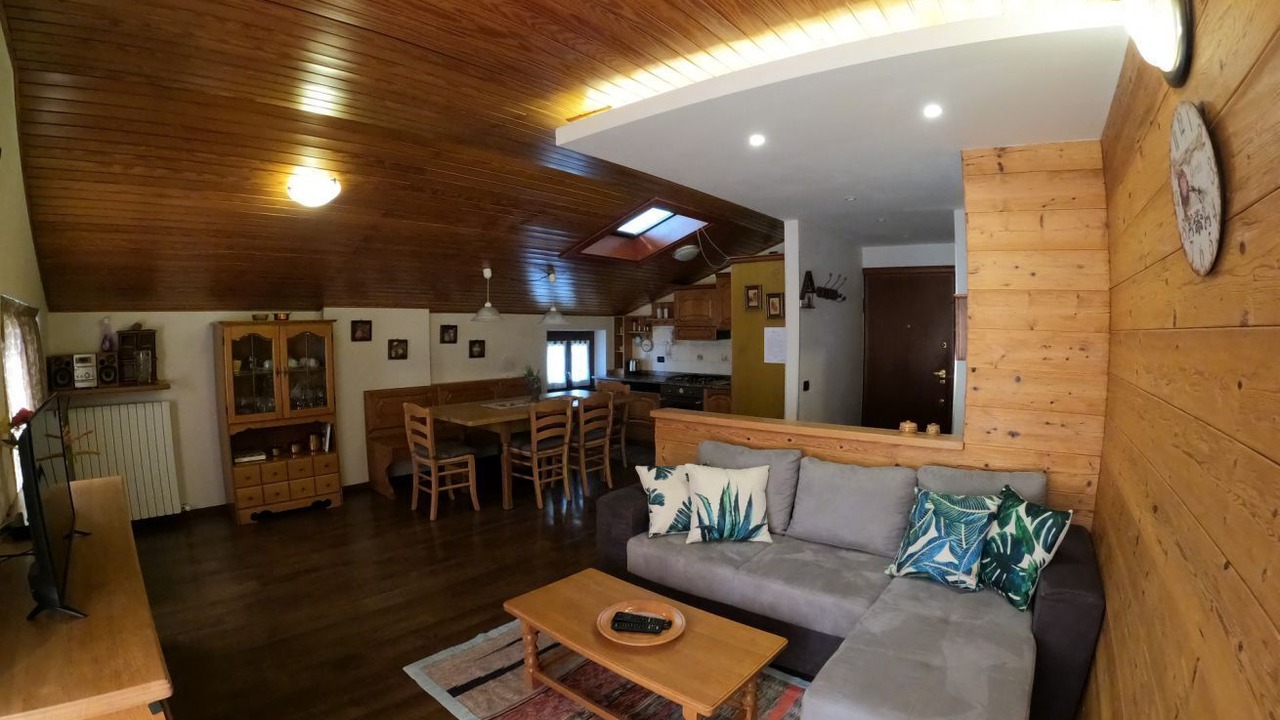 Photo of Livingroom in Premana