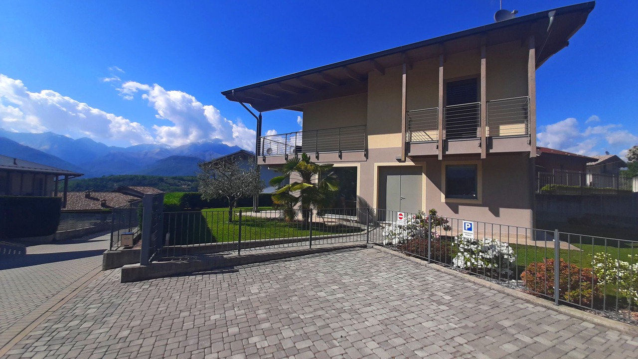Photo of Outdoor in Colico