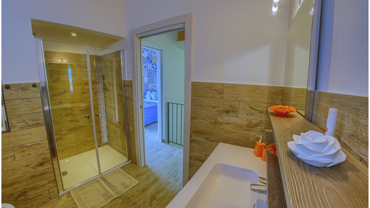 Photo of Bathroom in Colico