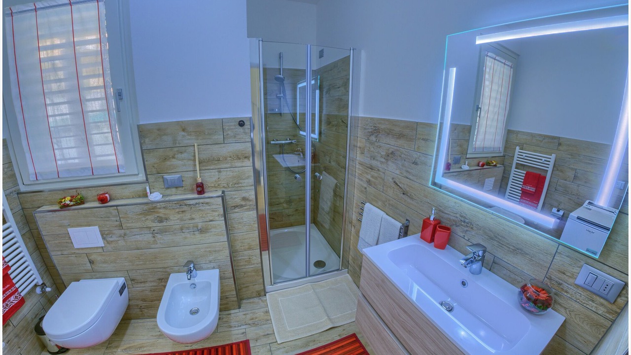 Photo of Bathroom in Colico