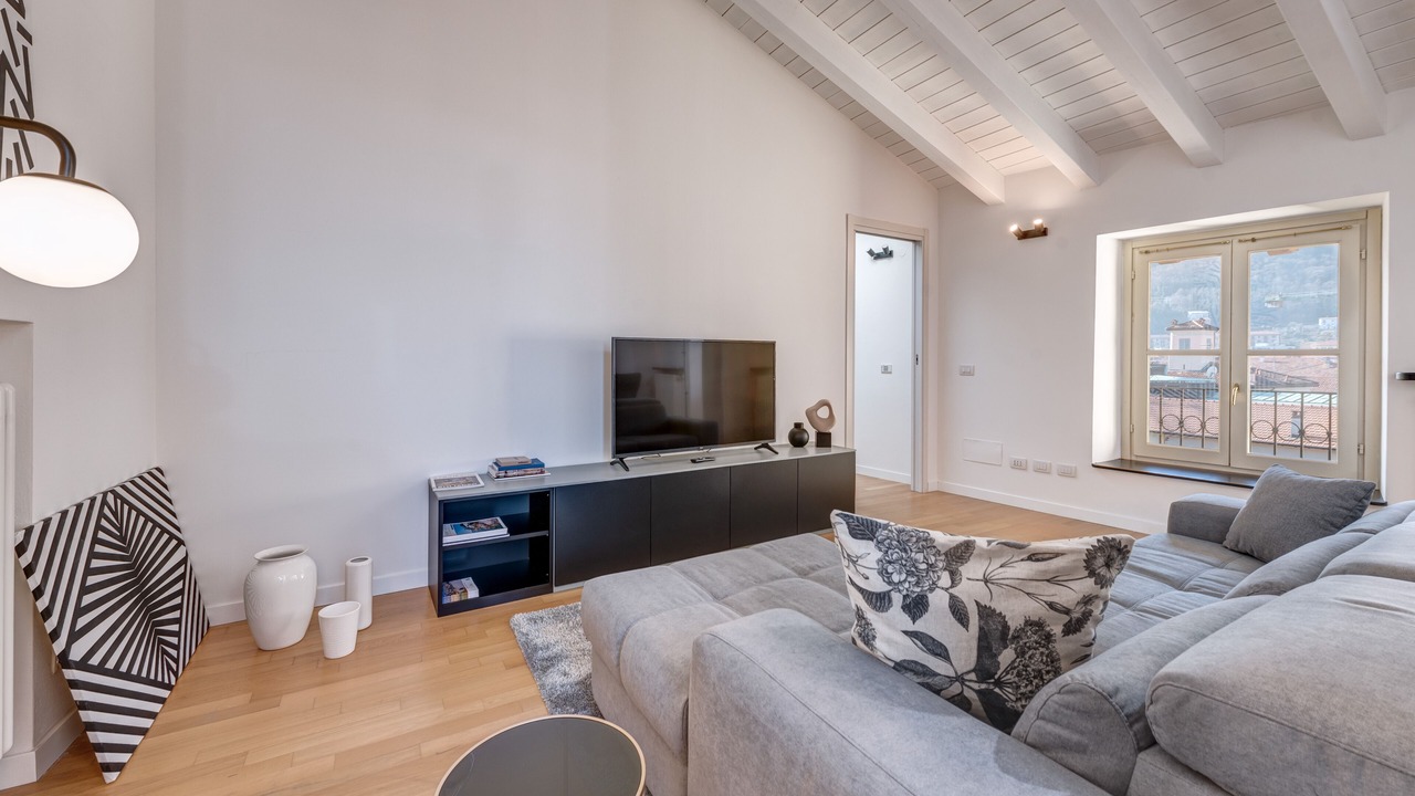 Photo of Livingroom in Como City Centre