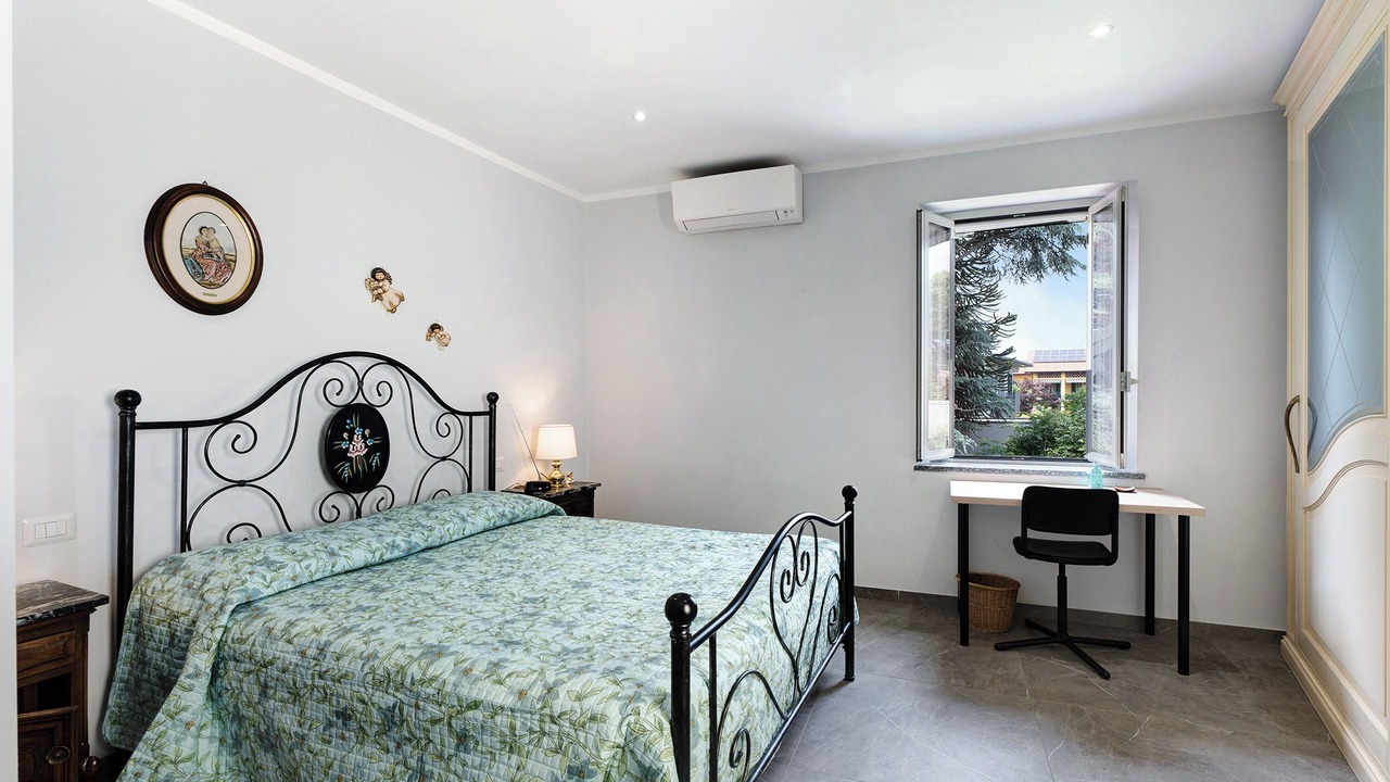 Photo of Bedroom in Brebbia