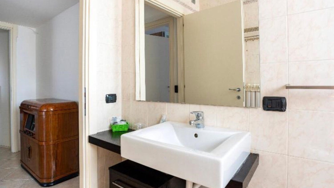 Photo of Bathroom in Comasina