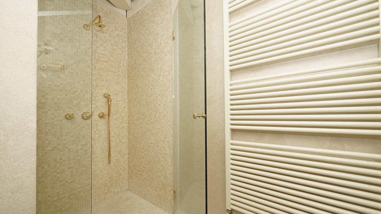 Photo of Bathroom in Roe