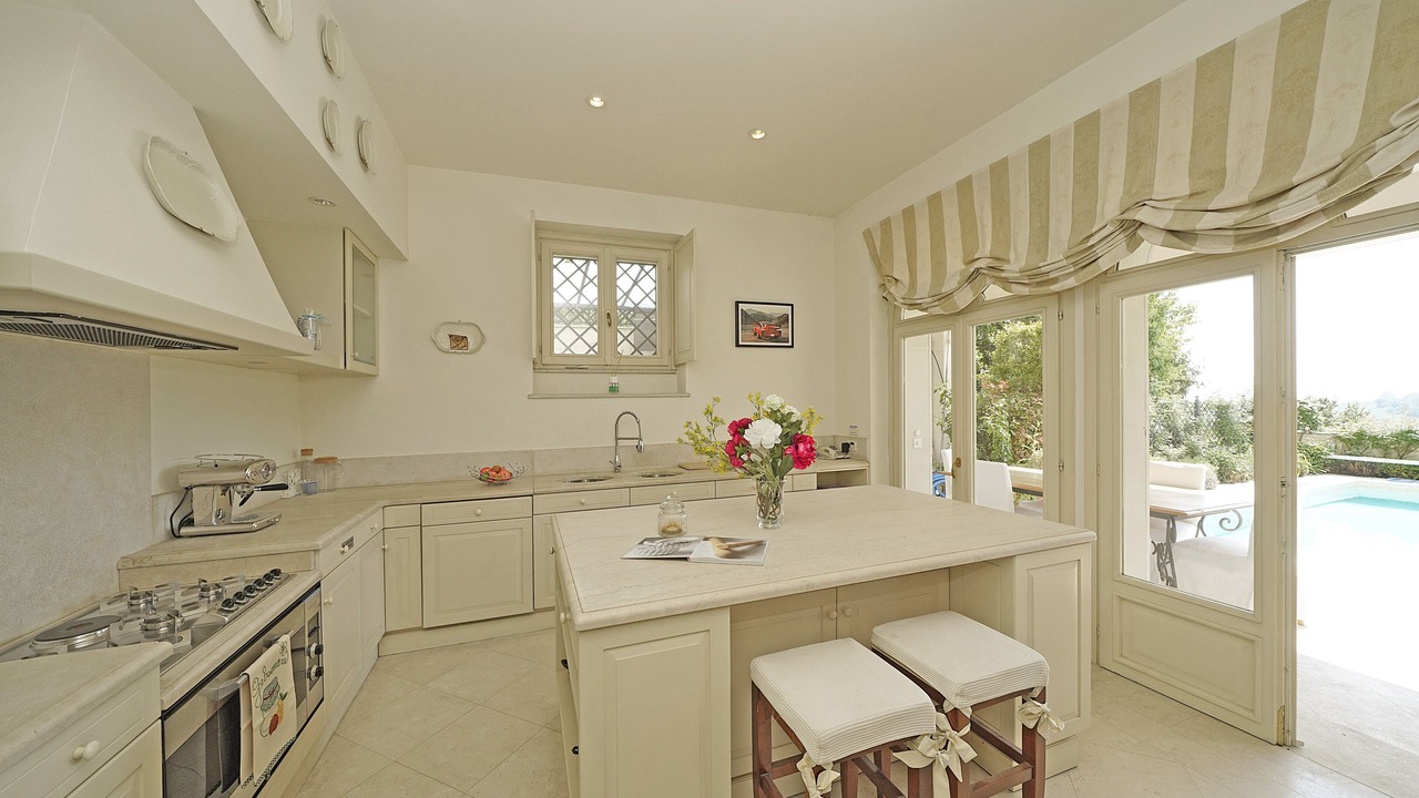 Photo of Kitchen in Roe