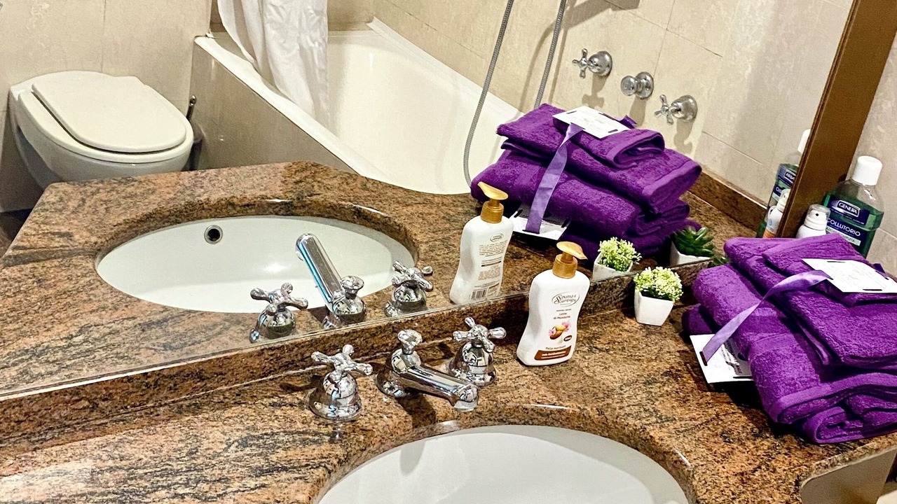 Photo of Bathroom in Pero