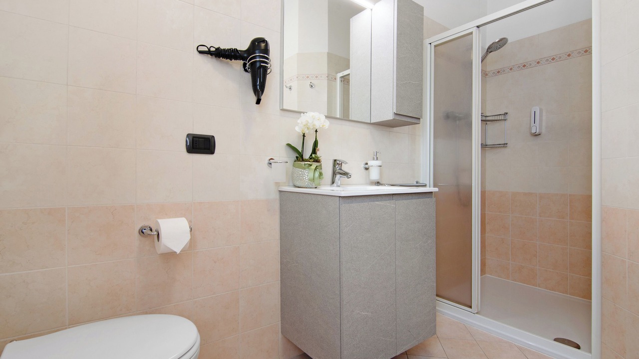 Photo of Bathroom in Colico Piano