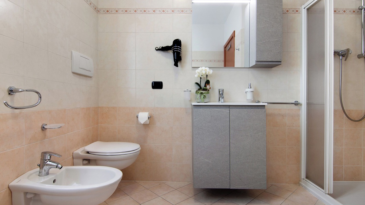 Photo of Bathroom in Colico Piano