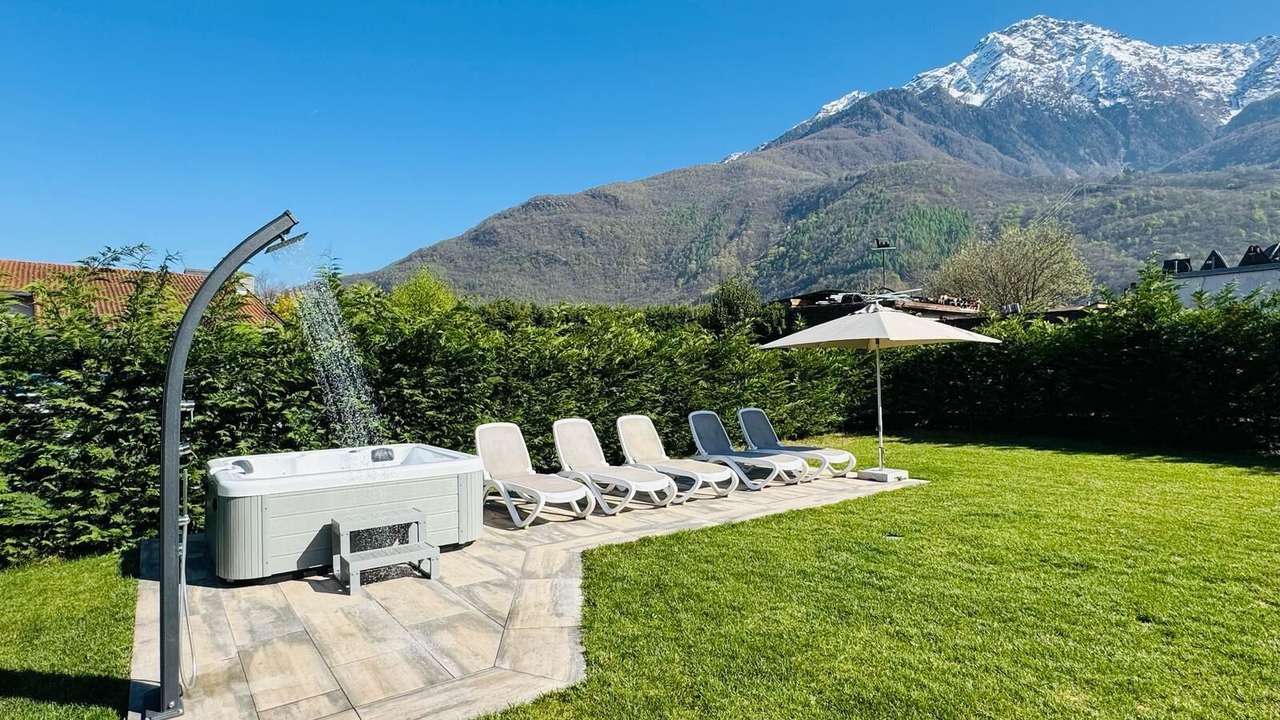 Photo of Outdoor in Colico Piano