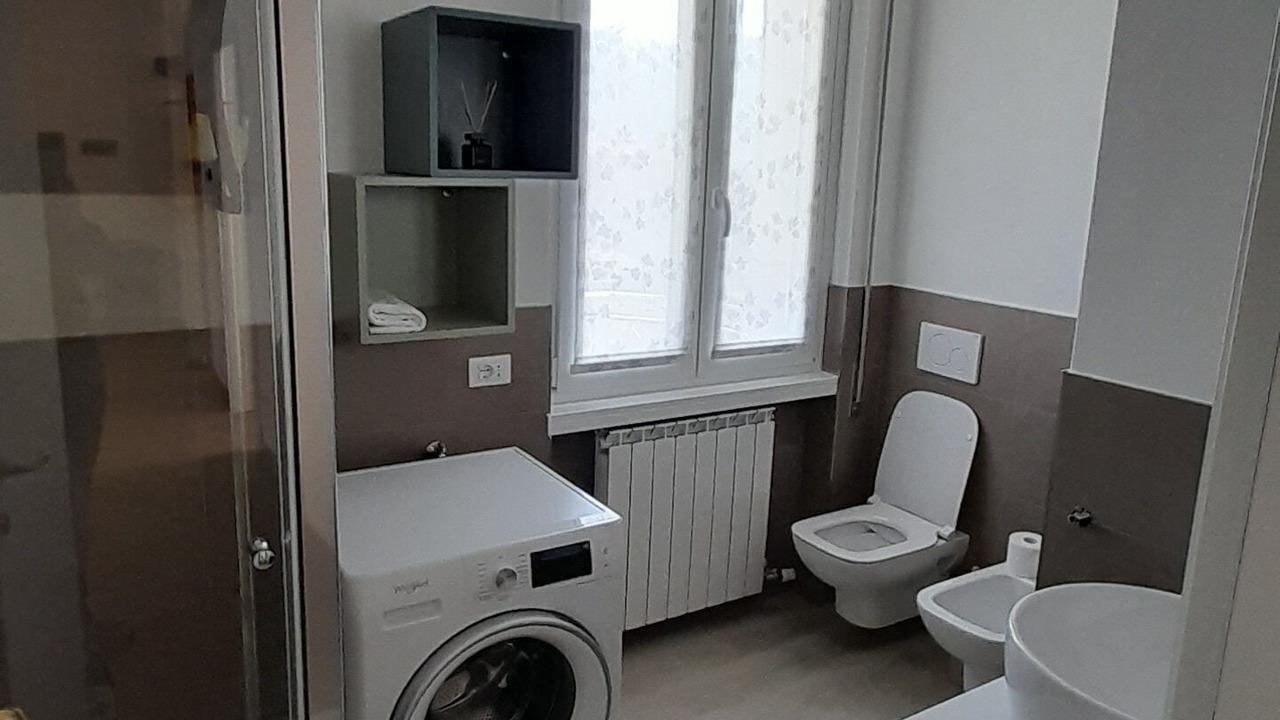 Photo of Bathroom in Costa Volpino