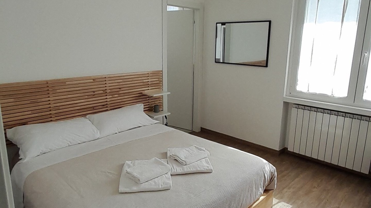Photo of Bedroom in Costa Volpino