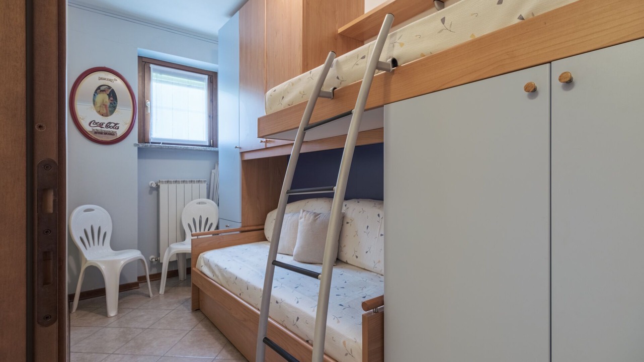 Photo of Bedroom in Sale Marasino