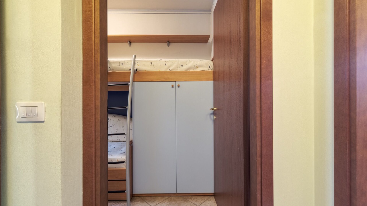 Photo of Bedroom in Sale Marasino