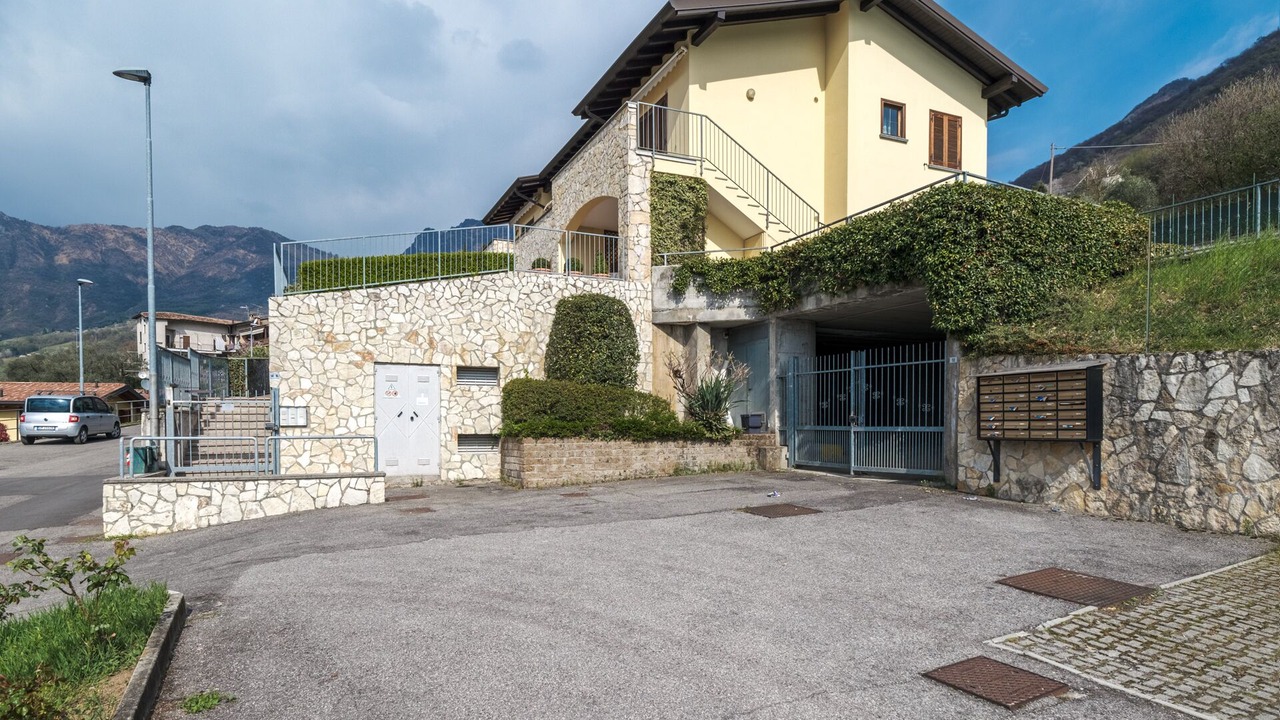 Photo of Outdoor in Sale Marasino