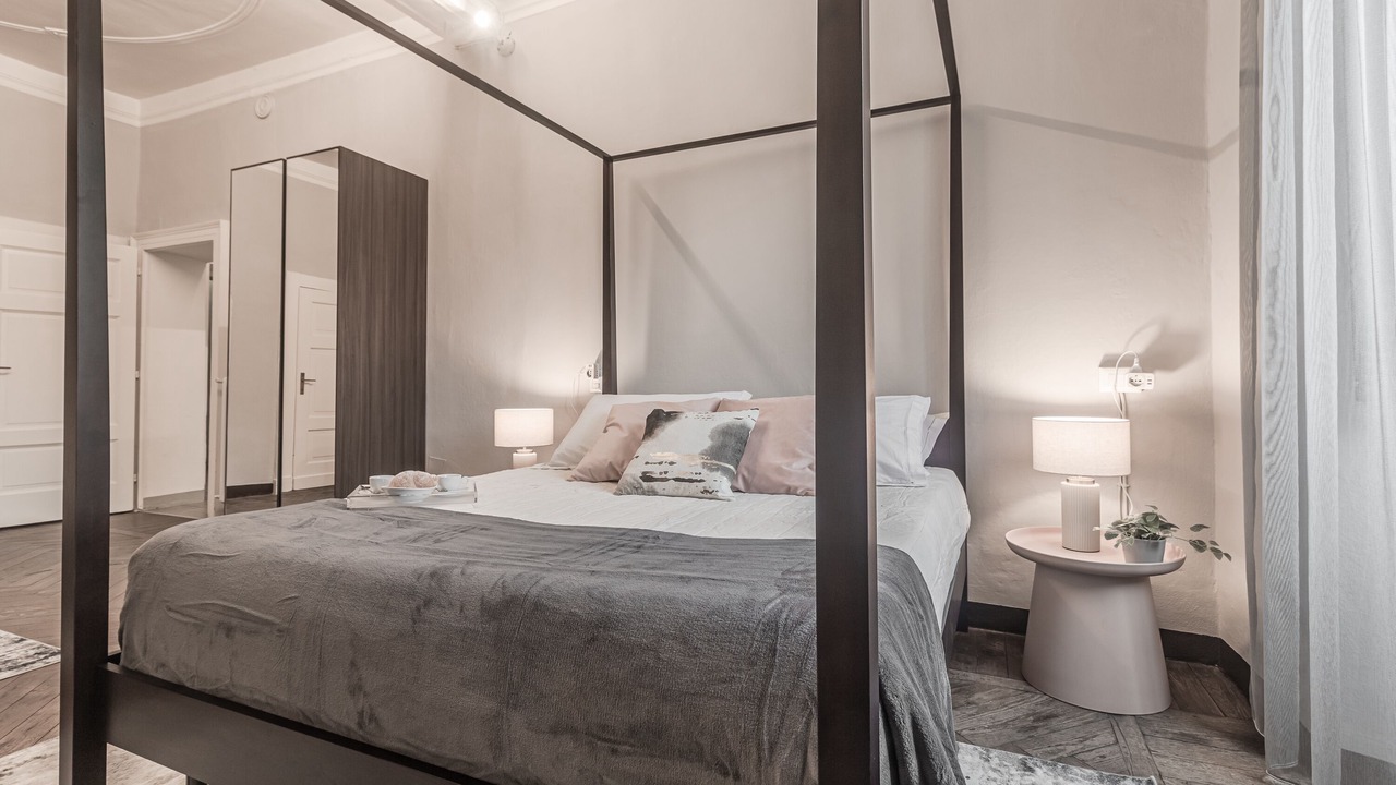 Photo of Bedroom in Como