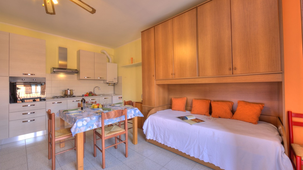 Photo of Bedroom in Roe