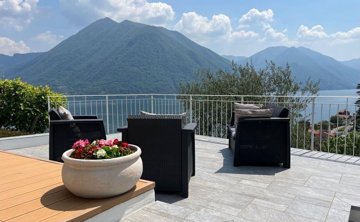 Photo of Patio Balcony in Argegno