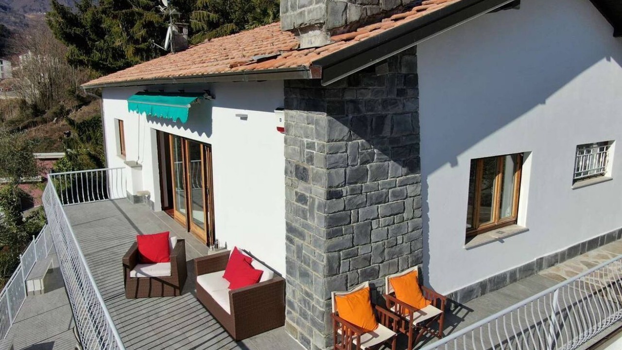 Photo of Patio Balcony in Argegno