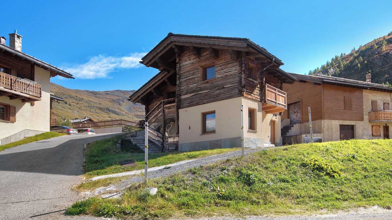 Photo of Outdoor in Trepalle