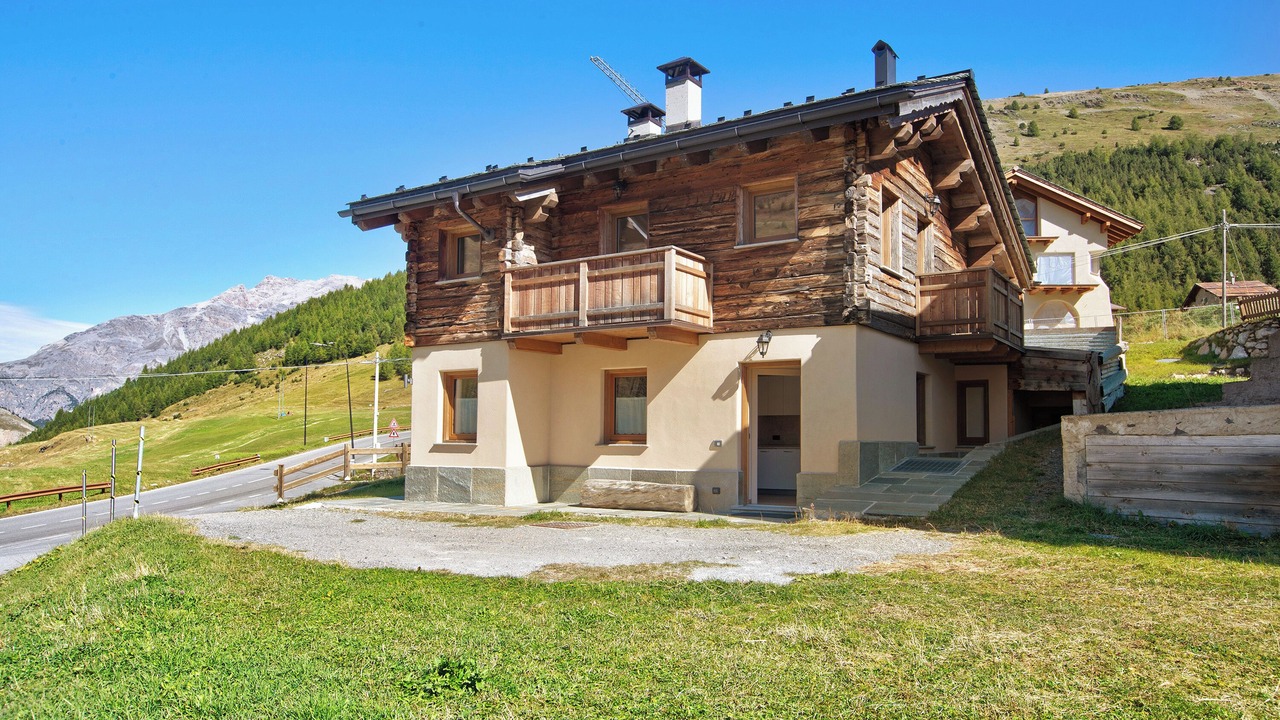 Photo of Outdoor in Trepalle