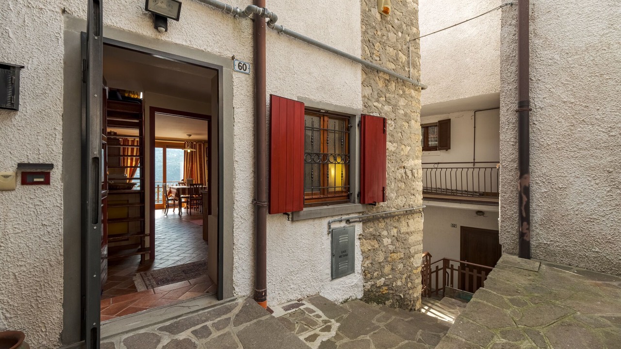 Photo of Outdoor in Adrara San Martino