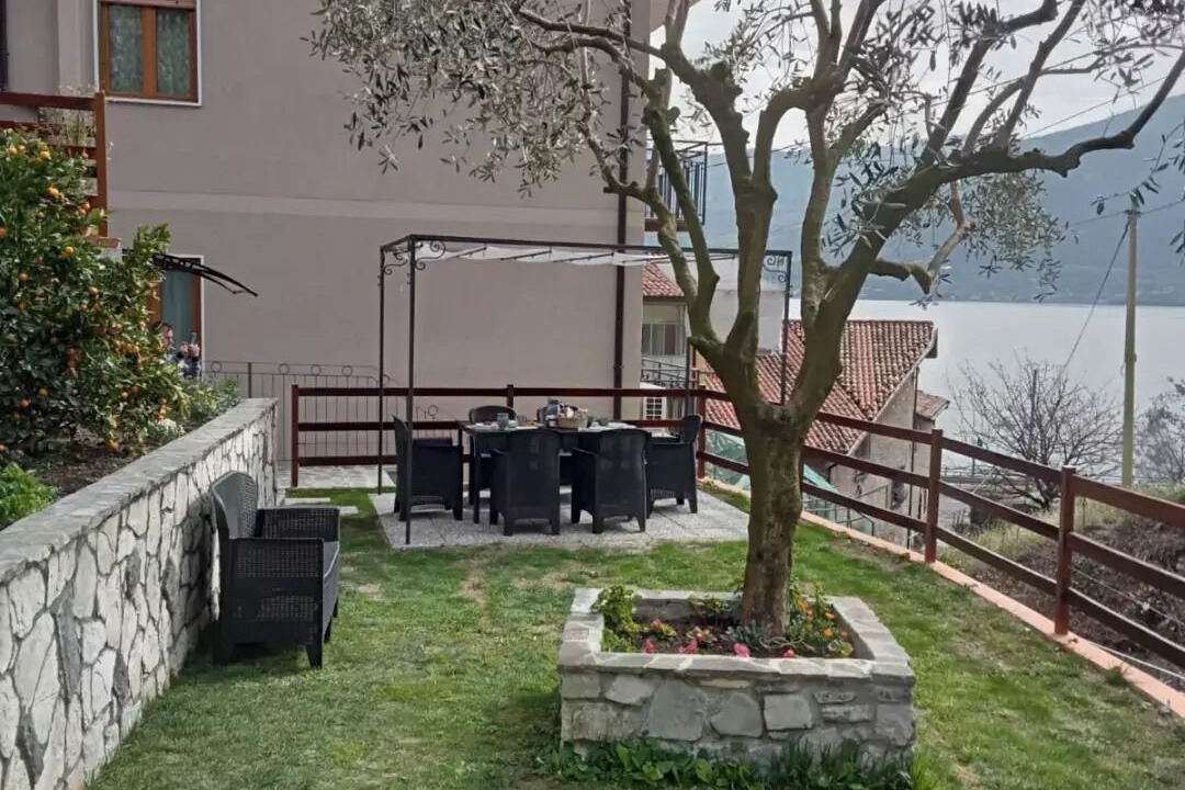 Photo of Outdoor in Tavernola Bergamasca