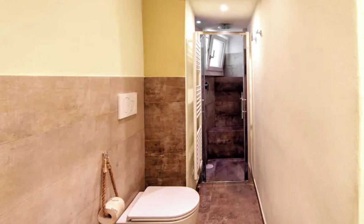 Photo of Bathroom in Navigli
