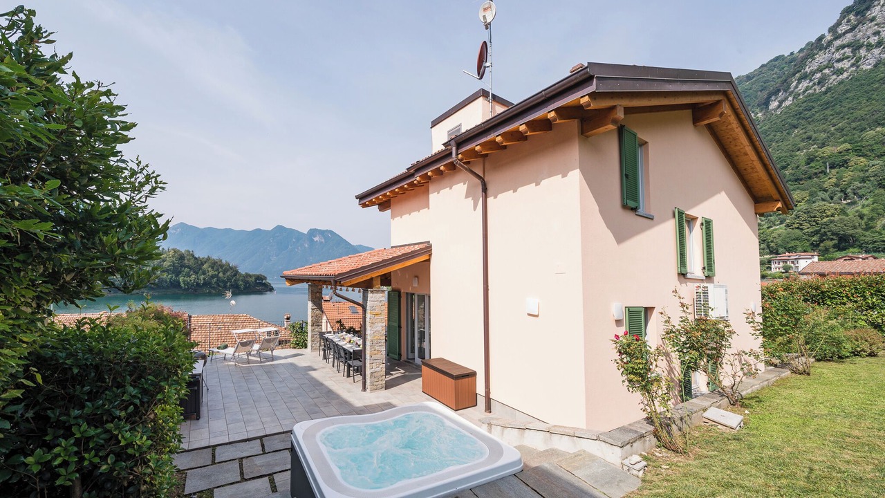 Photo of Patio Balcony in Ossuccio