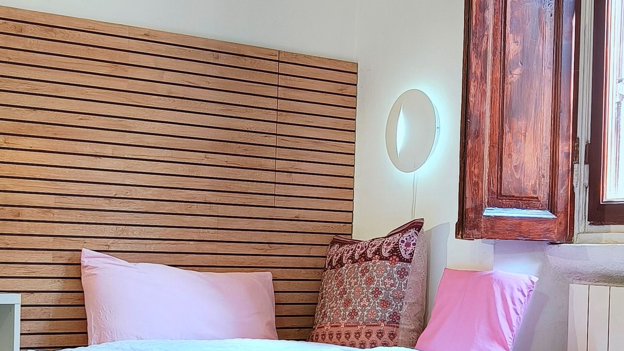 Photo of Bedroom in Chinatown