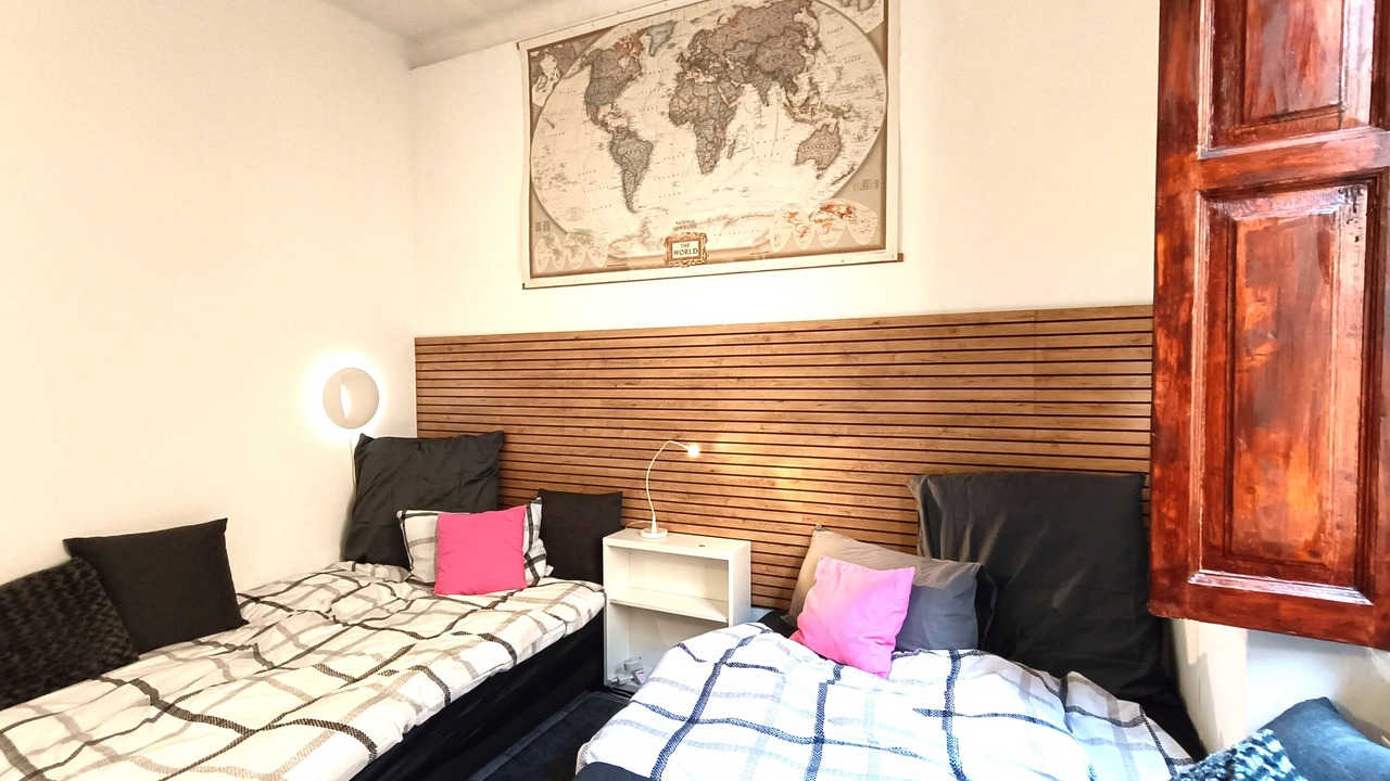 Photo of Bedroom in Chinatown