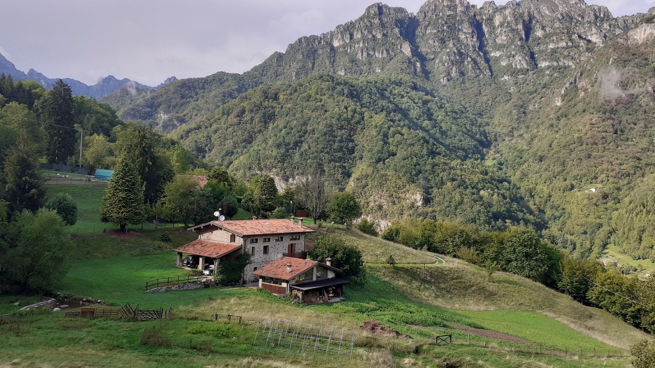 Photo of Outdoor in Lavenone