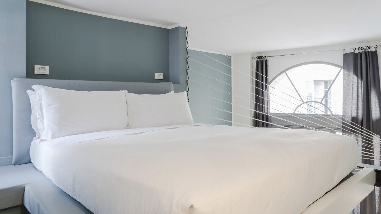 Photo of Bedroom in Tricolore