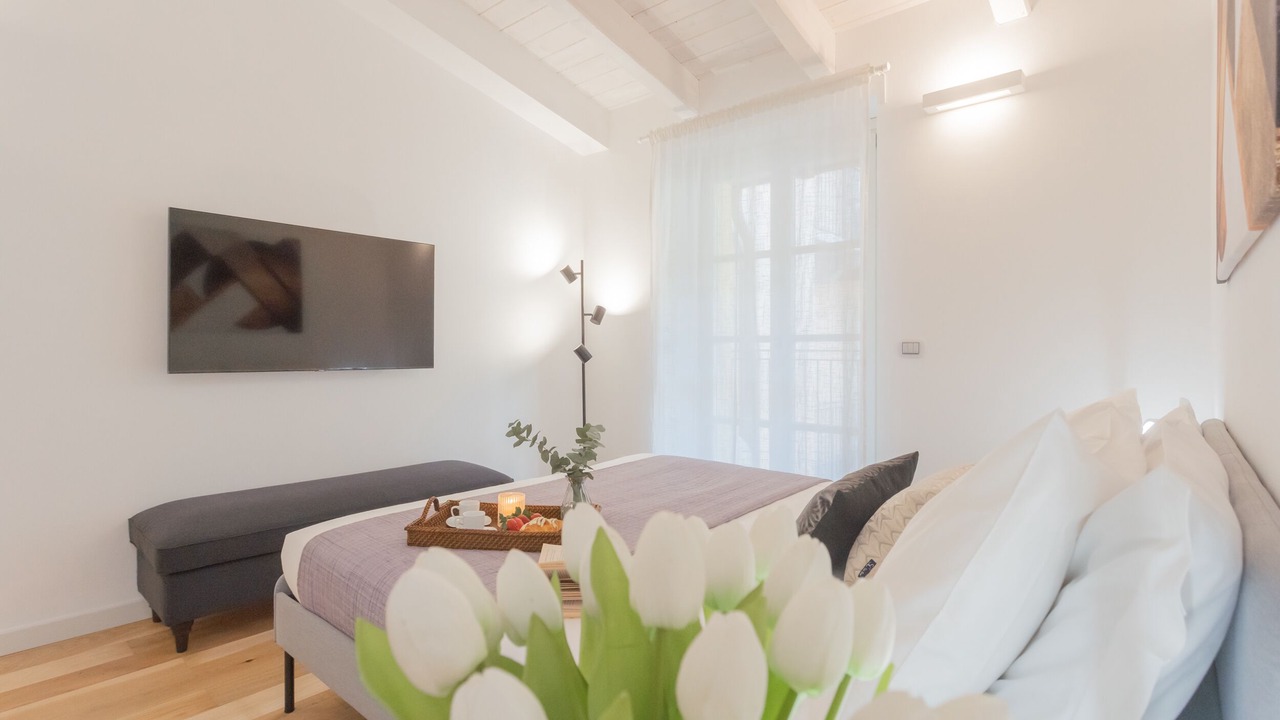 Photo of Bedroom in Como City Centre