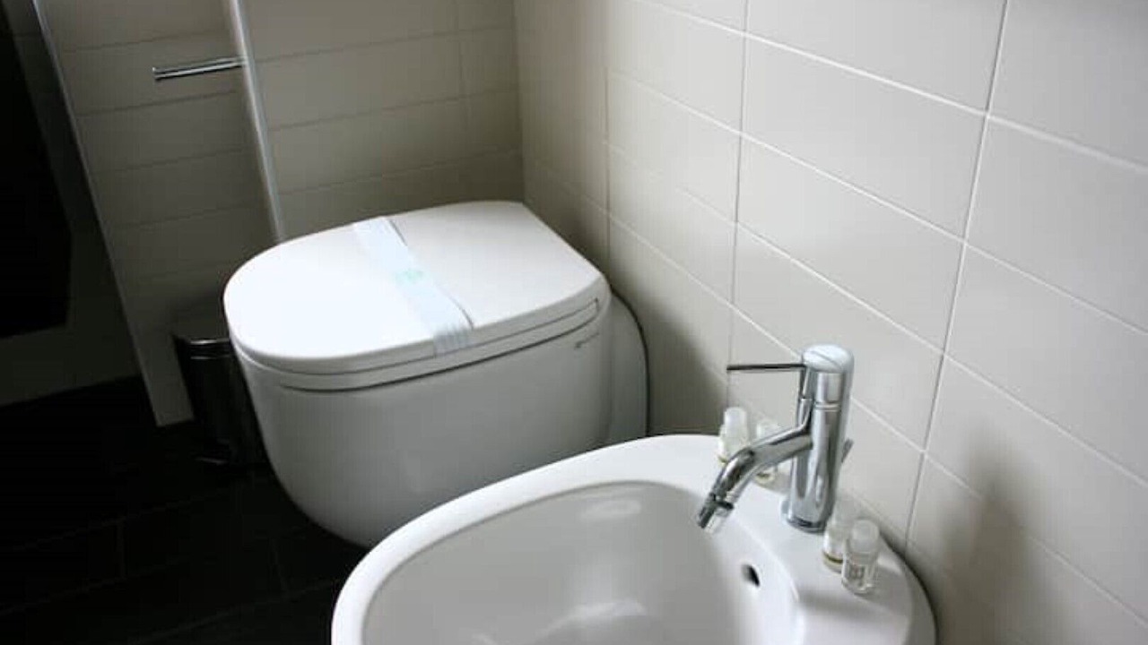 Photo of Bathroom in Lambrate