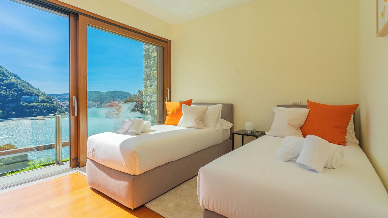 Photo of Bedroom in Como