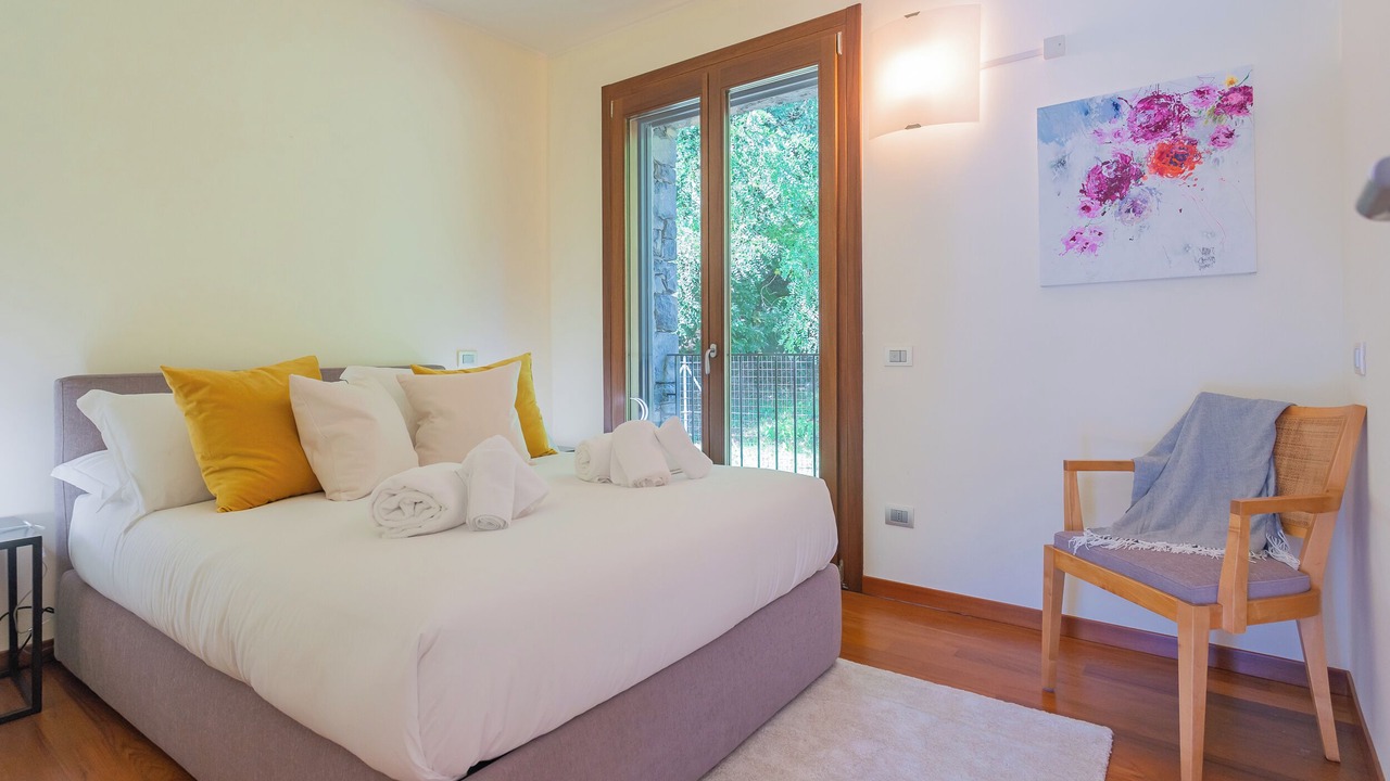 Photo of Bedroom in Como