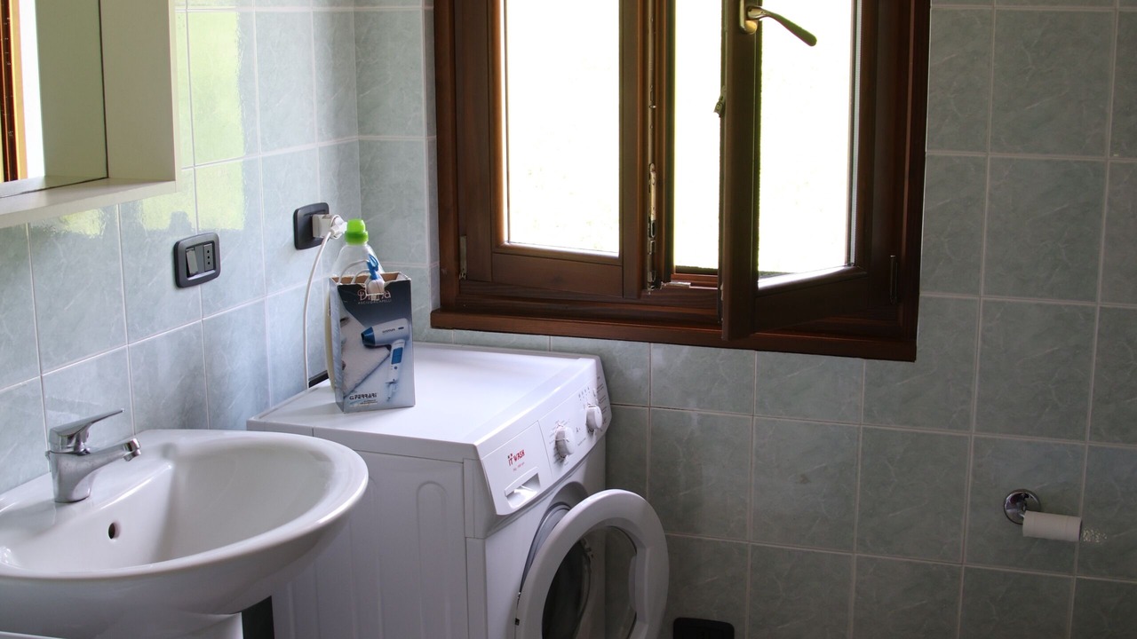 Photo of Bathroom in Idro